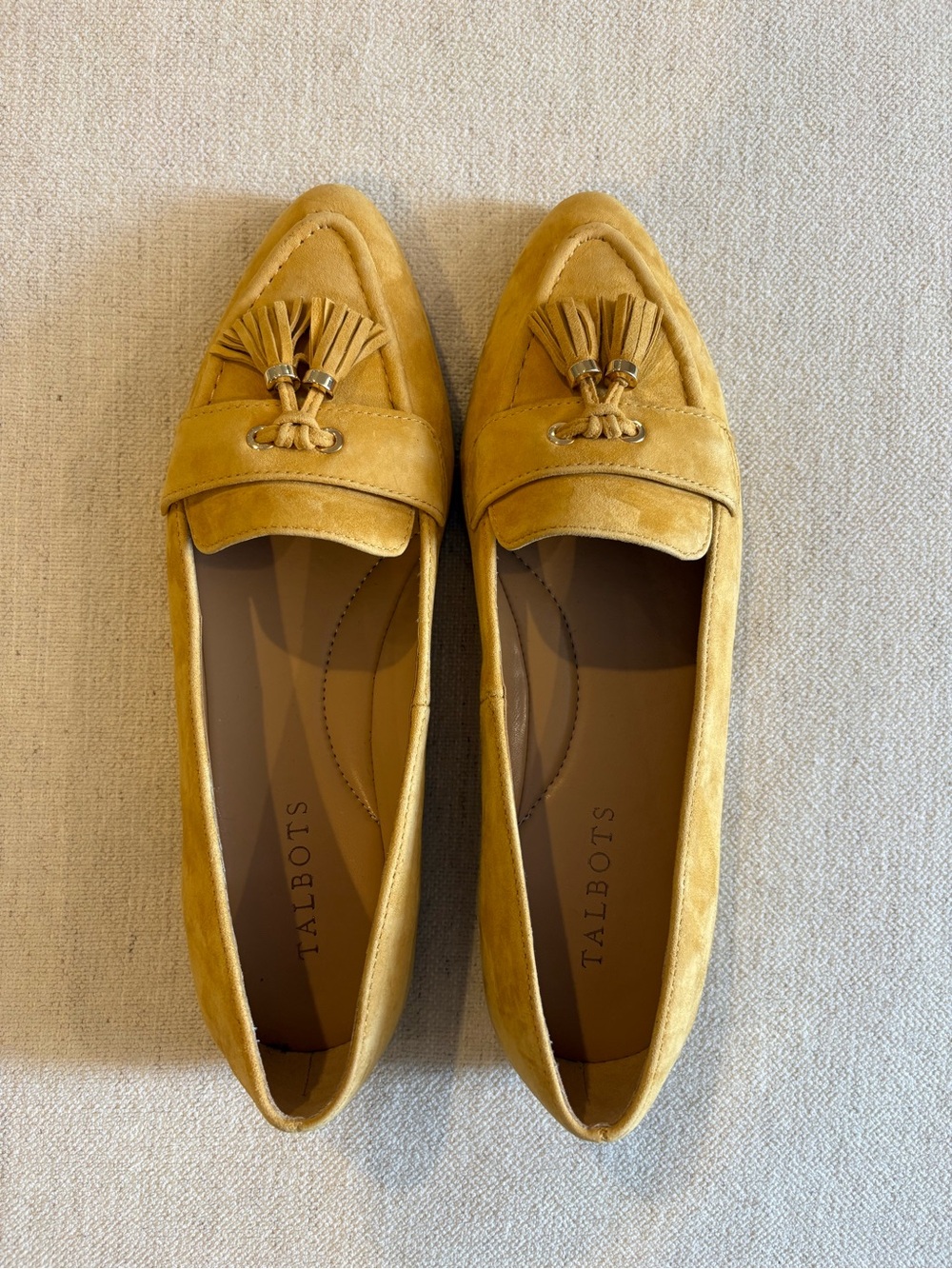 Talbots Women’s Sz 7.5 Amber Gold Francesca Suede Tassel Loafers